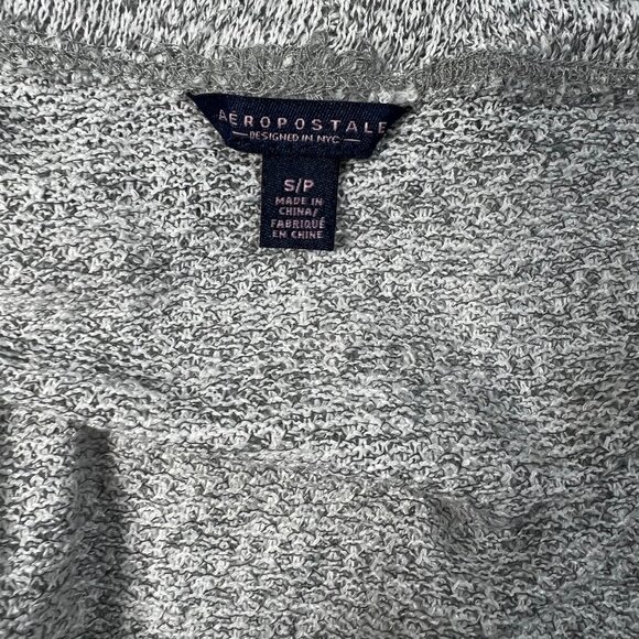 Aeropostale Cardigan PS Grey Round Hem Womens Open Front Sweater Sz Petite Small - Picture 8 of 10